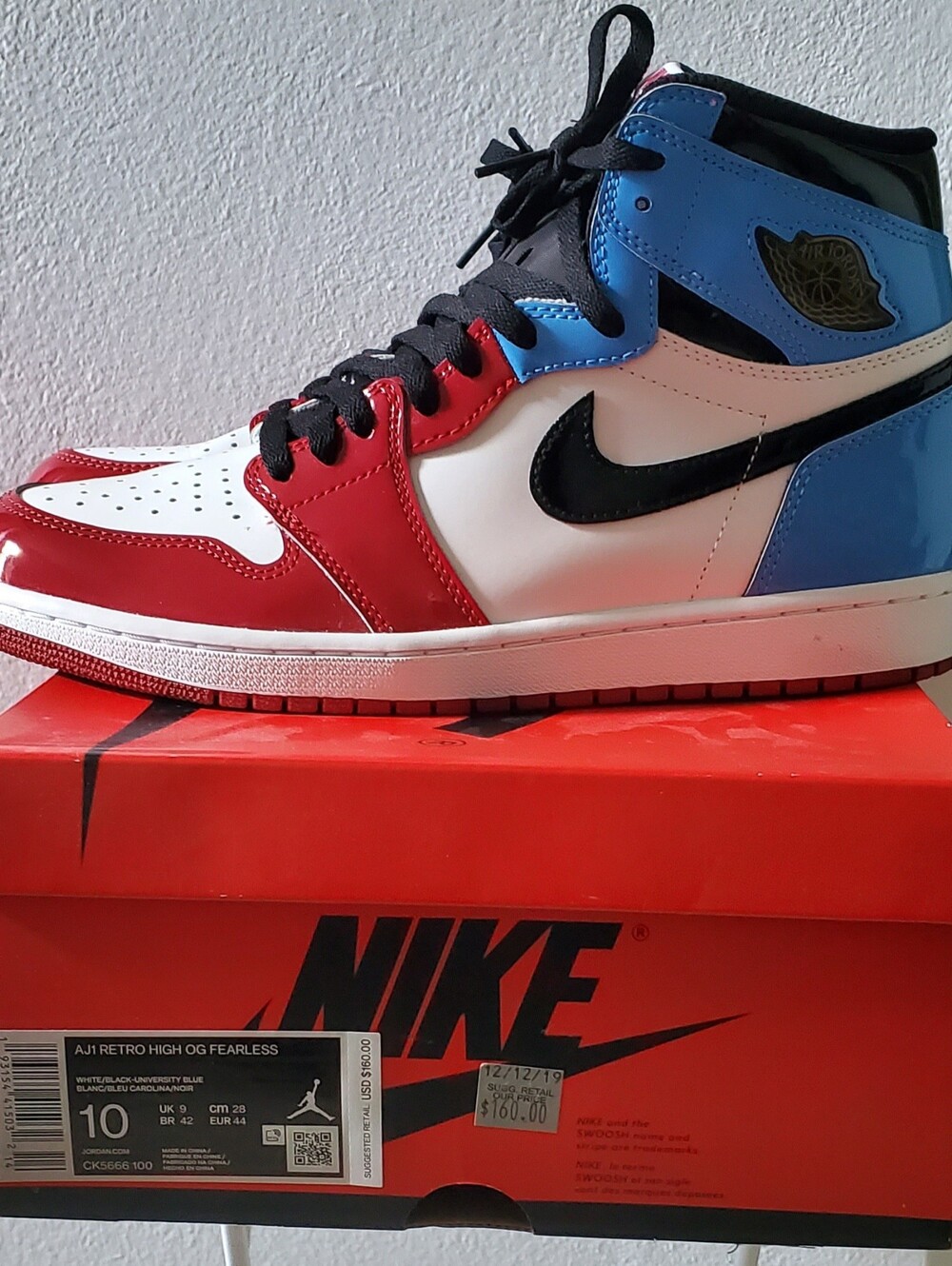 Air Jordan 1 Retro High OG Fearless UNC Chicago 2019 Size 10
